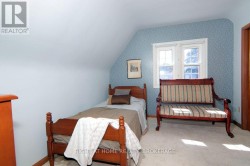 Upstairs Bedroom - 