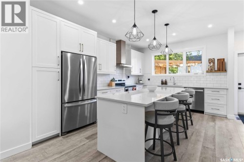 729 1St Street E, Saskatoon, SK 