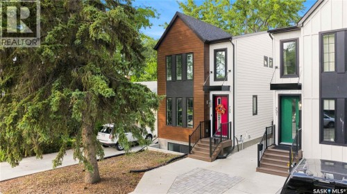 729 1St Street E, Saskatoon, SK 