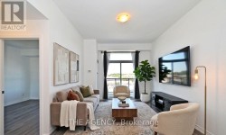 809 - 11611 YONGE STREET Richmond Hill, ON L4E 1G2
