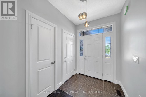 793 SPILLSBURY DRIVE , Peterborough, Ontario K9K 1K9 3
