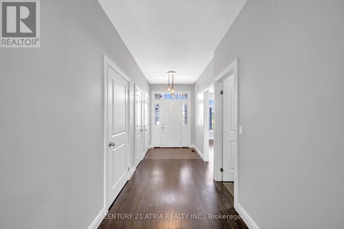 793 SPILLSBURY DRIVE , Peterborough, Ontario K9K 1K9 4