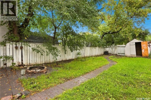 320 J Avenue N, Saskatoon, SK 