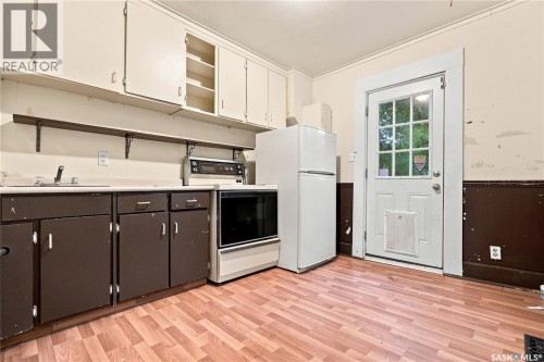 320 J Avenue N, Saskatoon, SK 