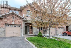 49 MARINA POINT Crescent Hamilton, ON L8E 0E4