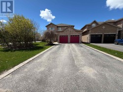 1 BUMAN COURT Barrie, ON L4N 0L3