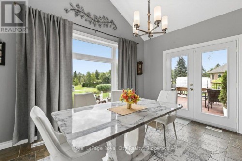 26 Bridle Path, Puslinch, ON 