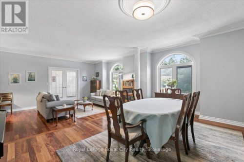 26 Bridle Path, Puslinch, ON 