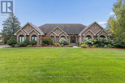 26 Bridle Path, Puslinch, ON 