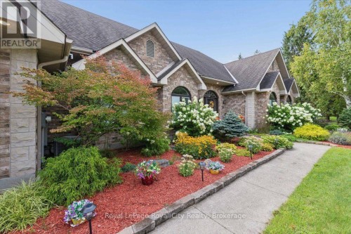 26 Bridle Path, Puslinch, ON 