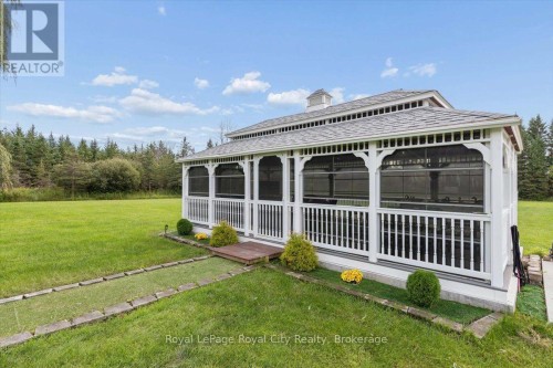 26 Bridle Path, Puslinch, ON 