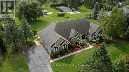 26 Bridle Path, Puslinch, ON 