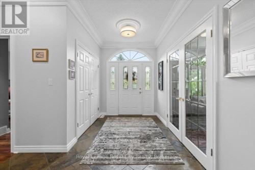 26 Bridle Path, Puslinch, ON 