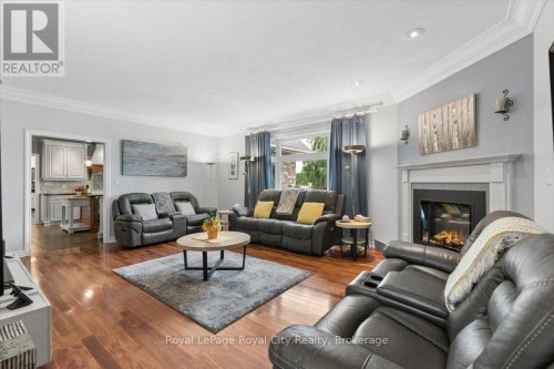 26 Bridle Path, Puslinch, ON 