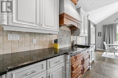 26 Bridle Path, Puslinch, ON 