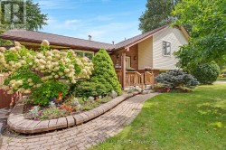 7 UNDERHILL CRESCENT  Kitchener, ON N2A 2S7