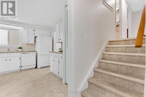 7 Underhill Crescent, Kitchener, ON 