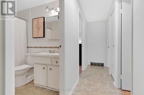 7 Underhill Crescent, Kitchener, ON 