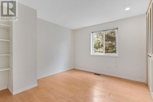 7 Underhill Crescent, Kitchener, ON 