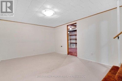 7 Underhill Crescent, Kitchener, ON 