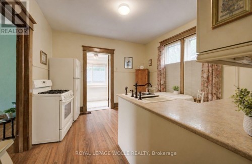 Virtually staged to add stove and fridge - 46 Ellen Street W, Kitchener, ON 
