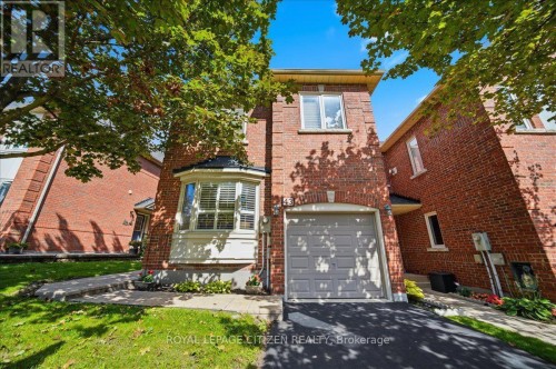 43 - 255 SHAFTSBURY AVENUE  Richmond Hill, ON L4C 0L9