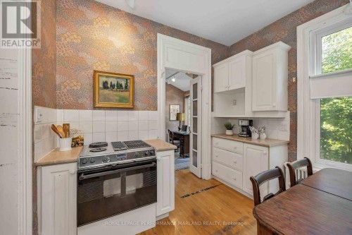 35 Wilton Crescent, Ottawa, ON 