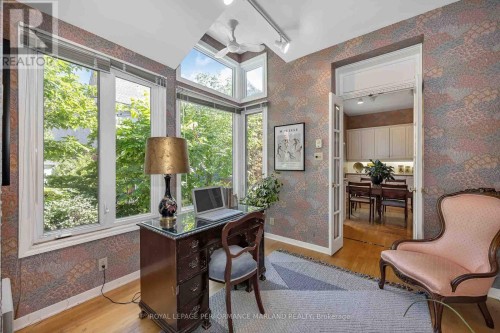 35 Wilton Crescent, Ottawa, ON 