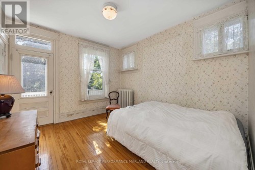 35 Wilton Crescent, Ottawa, ON 