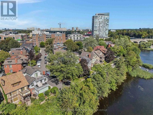35 Wilton Crescent, Ottawa, ON 