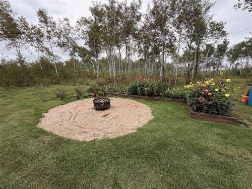 26 Appleton Drive, St Malo, MB 