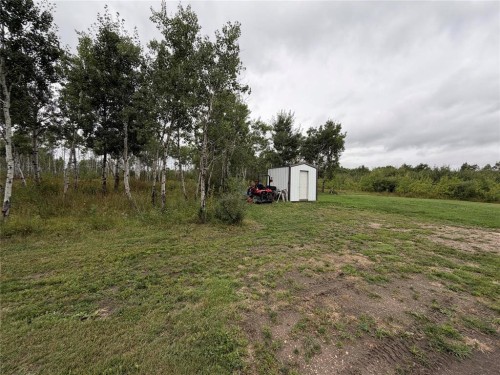 26 Appleton Drive, St Malo, MB 