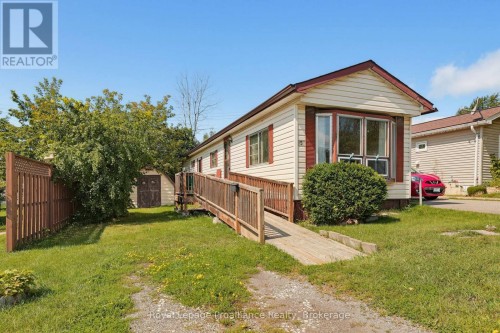 5 KENNETH BOULEVARD  Quinte West (Sidney Ward), ON K8N 4Z3