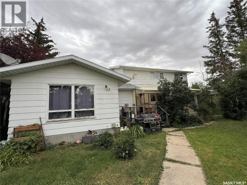 12 Overlord Crescent, Kindersley, SK 