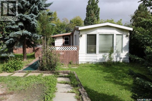 220 Wright Road, Moosomin, SK 