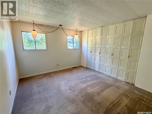 220 Wright Road, Moosomin, SK 