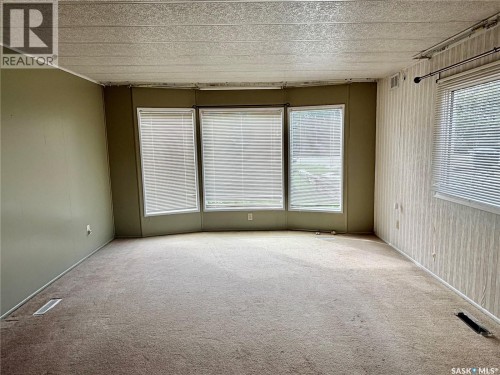 220 Wright Road, Moosomin, SK 