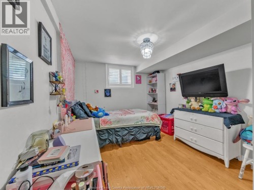 3149 Elmwood Crescent, Windsor, ON 