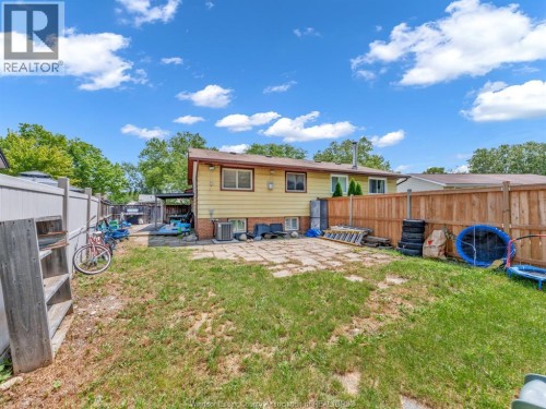 3149 Elmwood Crescent, Windsor, ON 