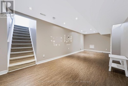 5856 Blue Spruce Avenue, Burlington, ON 