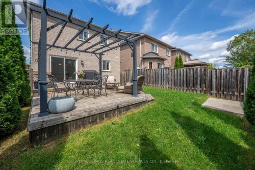 5856 Blue Spruce Avenue, Burlington, ON 