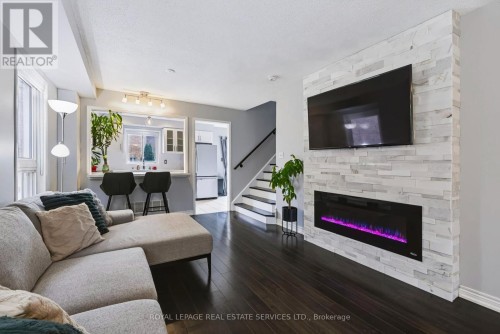 5856 Blue Spruce Avenue, Burlington, ON 