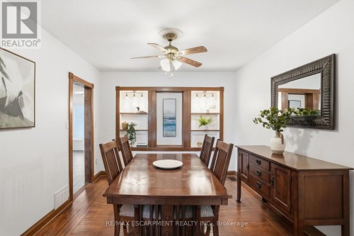 230 Beach Boulevard, Hamilton, ON 