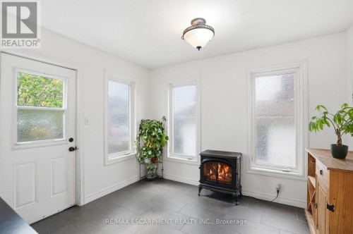 230 Beach Boulevard, Hamilton, ON 