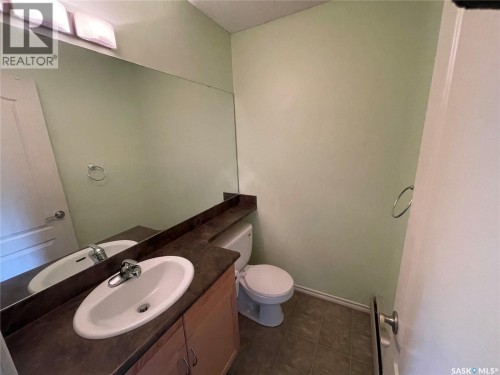 306C 1121 Mckercher Drive, Saskatoon, SK 