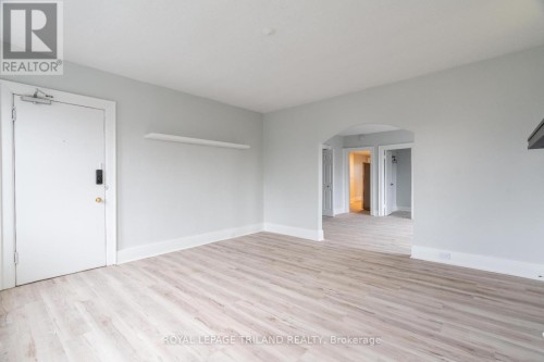3 - 425 MCKENZIE AVENUE , London South (South F), Ontario N6C 1V5 3