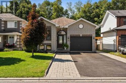 38 STEGGALL CRESCENT Ottawa, ON K2S 1S4
