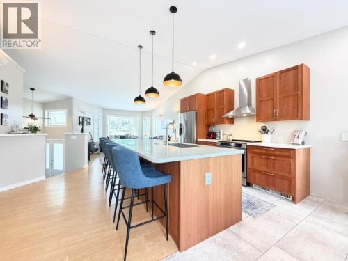 71 Topaz Crescent, Whitehorse, YT 