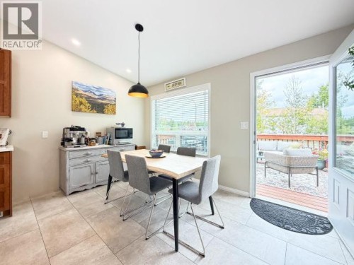 71 Topaz Crescent, Whitehorse, YT 