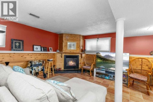 46 Meadowview Close, Sylvan Lake, AB 
